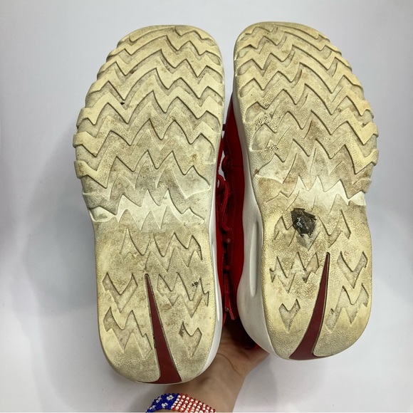 Nike Air Shake Ndestrukt red leather sneakers women’s size 9 athletic activewear - Picture 8 of 9